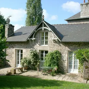 Holiday home Val Rive - Le Pintadeau -, Dinan